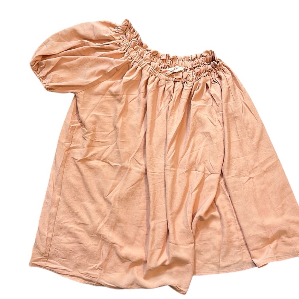 NWOT peach love dress